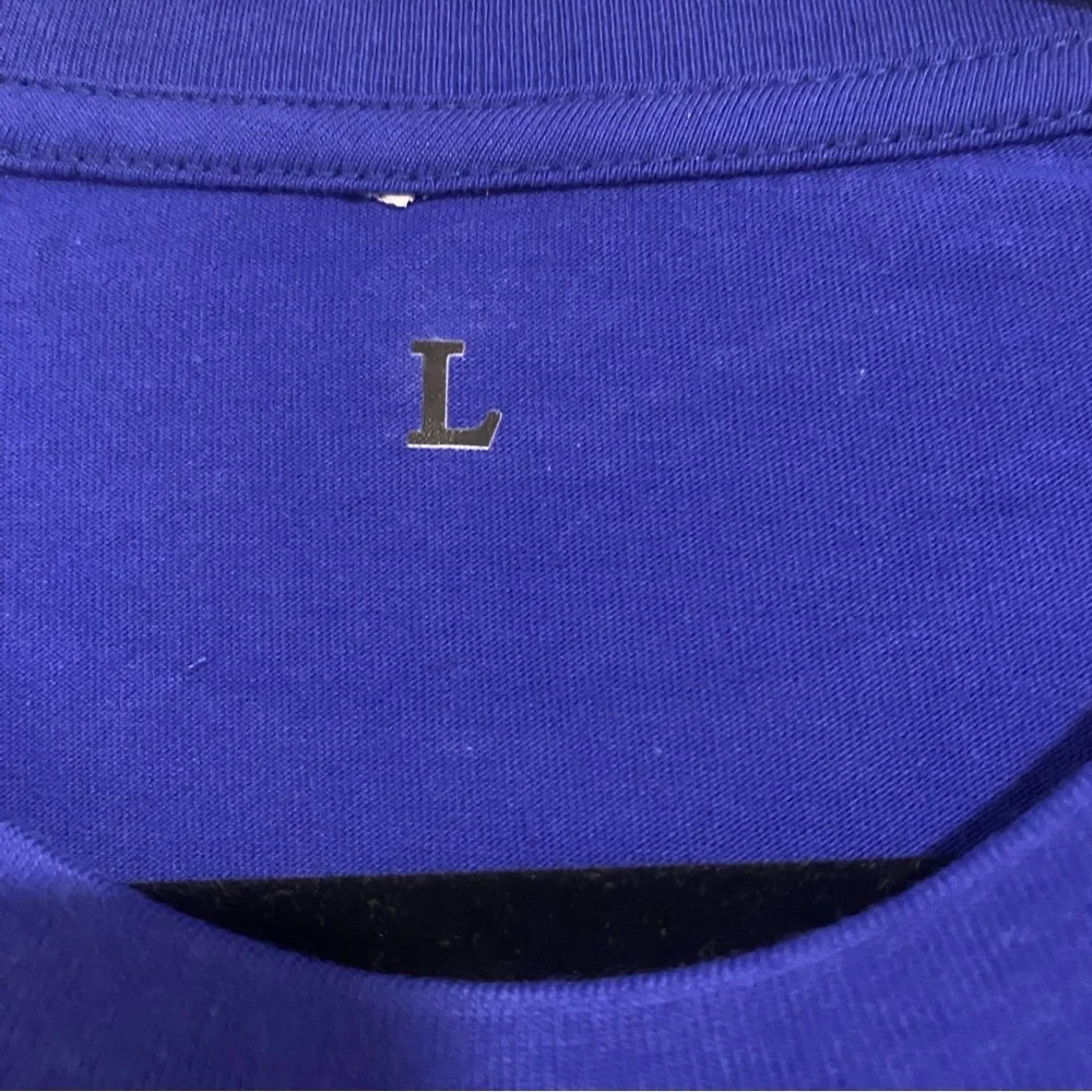 NWOT - Blue Stevie Nicks - “Don’t Be A Lady Be A Legend” Short Sleeve T-Shirt - Picture 3 of 4